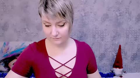 djullia online show from January 3, 9:04 am