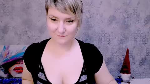 djullia online show from January 10, 1:09 pm