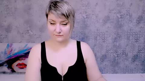 djullia online show from January 12, 6:06 am