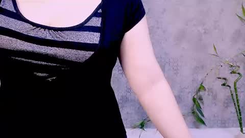 Snapshot of djullia chatting on October 26, 6:19 am djullia online show from October 26, 6:19 am