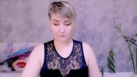 Snapshot of djullia chatting on November 6, 7:09 am djullia online show from November 6, 7:09 am