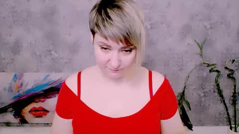 djullia online show from March 2, 7:15 am