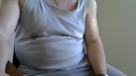 Snapshot of dkdad1966 chatting on April 27, 10:46 am DKdad online show from April 27, 10:46 am