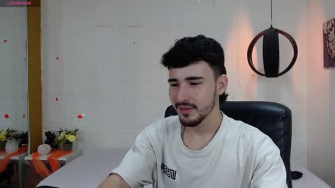 Snapshot of dmitrisanders1 chatting on December 27, 8:28 pm Maybe in pvt online show from December 27, 8:28 pm