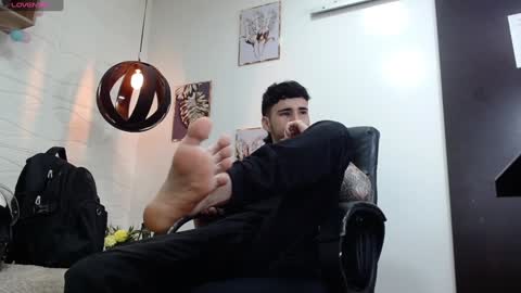 Snapshot of dmitrisanders1 chatting on January 13, 11:38 pm Maybe in pvt online show from January 13, 11:38 pm