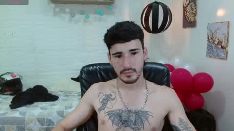 Snapshot of dmitrisanders1 chatting on February 26, 12:16 am Maybe in pvt online show from February 26, 12:16 am