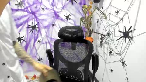 Snapshot of dmitrisanders1 chatting on October 1, 10:49 pm Maybe in pvt online show from October 1, 10:49 pm