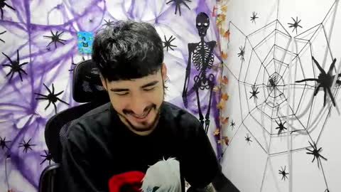 Snapshot of dmitrisanders1 chatting on November 16, 5:07 pm Maybe in pvt online show from November 16, 5:07 pm