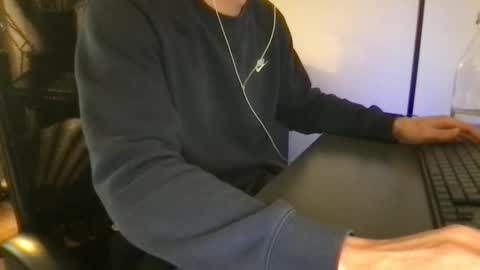 Snapshot of doctor_luv_69 chatting on May 13, 10:56 am doctor_luv_69 online show from May 13, 10:56 am