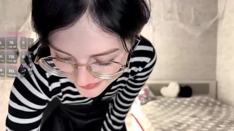 Snapshot of dodiebabikian chatting on October 31, 9:05 pm Annie PVT IS OPEN online show from October 31, 9:05 pm