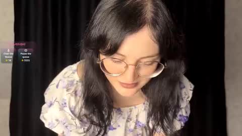 Snapshot of dodiebabikian chatting on November 29, 9:18 pm Annie PVT IS OPEN online show from November 29, 9:18 pm