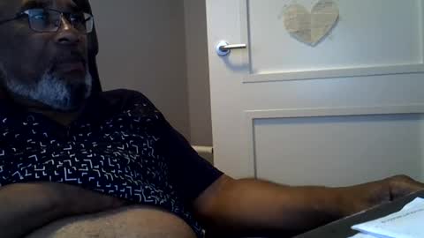 Snapshot of dofrank969 chatting on June 18, 6:34 pm dofrank969 online show from June 18, 6:34 pm