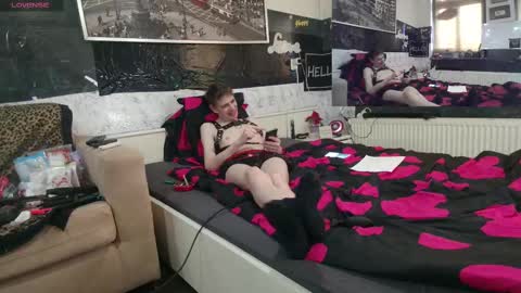 Snapshot of doggyray44 chatting on February 23, 4:02 pm naughty ruby online show from February 23, 4:02 pm