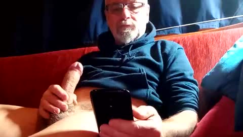 doghouseblue online show from December 10, 10:16 pm