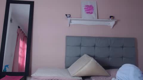 Dolce online show from November 24, 1:00 pm