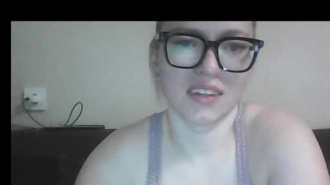 dolce_tempt online show from February 28, 8:04 am