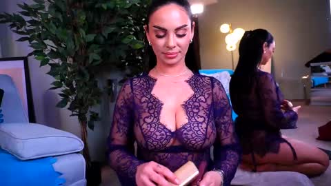 Monica online show from February 26, 7:53 am