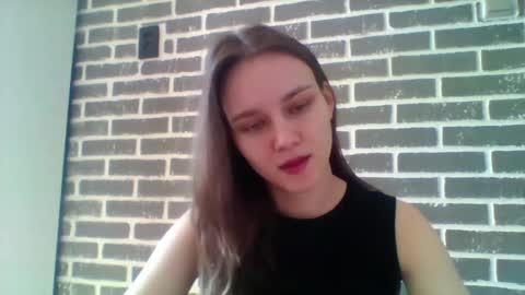 Snapshot of dolcezza_ chatting on April 16, 11:33 am dolcezza_ online show from April 16, 11:33 am