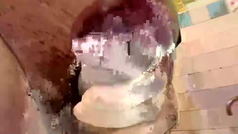 Snapshot of dolchevi chatting on July 17, 7:37 am dolchevi online show from July 17, 7:37 am