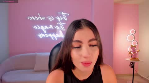 Snapshot of dolcieelliot chatting on February 25, 12:13 pm Dolcie online show from February 25, 12:13 pm