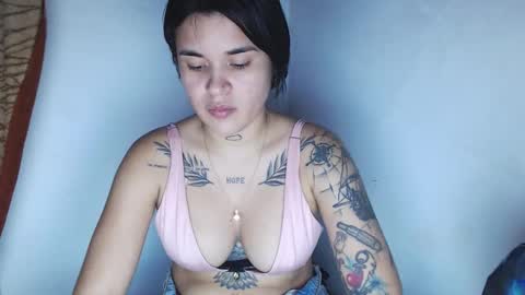 doll_and_thebrown online show from October 30, 2:46 am