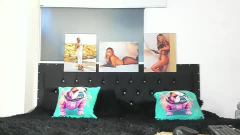 Snapshot of doll_celeste19 chatting on February 23, 11:14 pm C E L E S T E online show from February 23, 11:14 pm