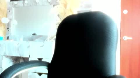 Snapshot of doll_celeste19 chatting on March 30, 6:20 pm C E L E S T E online show from March 30, 6:20 pm