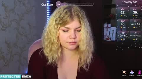 Chloe online show from December 17, 10:12 am