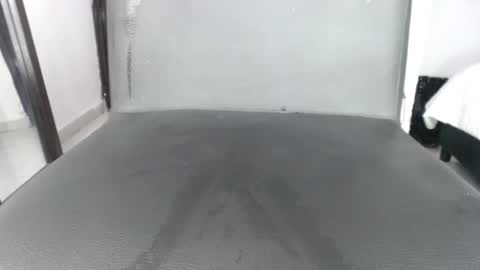 Snapshot of doll_dollys_ chatting on February 20, 1:25 am doll_dollys_ online show from February 20, 1:25 am