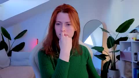 Your doll Lesli online show from November 25, 9:31 am