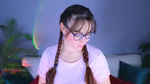 Tessa online show from October 11, 2:26 pm