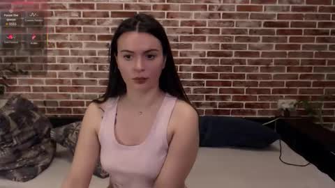 Snapshot of doll_tiffany chatting on February 24, 4:32 am Jade online show from February 24, 4:32 am