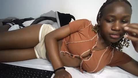 dollberry online show from January 20, 1:32 pm