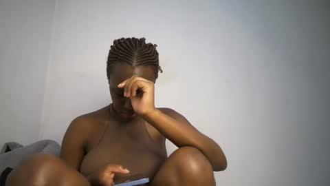 dollberry online show from February 14, 9:56 am