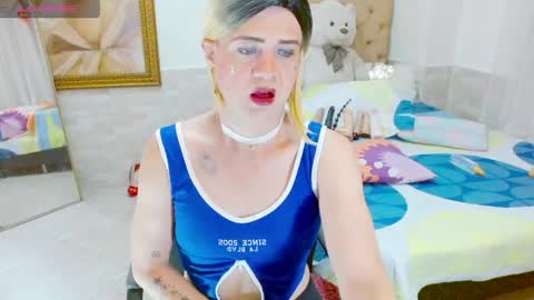 ilona online show from April 15, 5:14 am