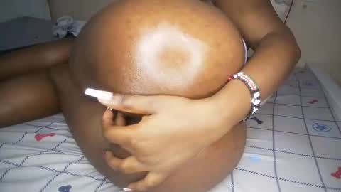 dollqueen_ online show from September 14, 11:20 am