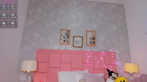 dolly_kitter online show from April 17, 12:19 pm