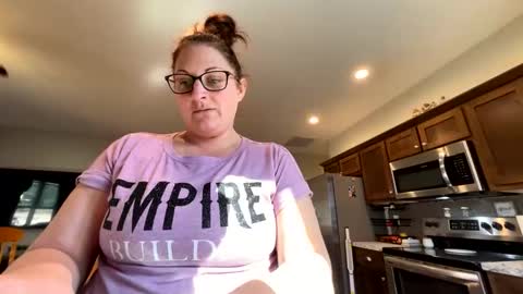 Snapshot of dollydimplez chatting on February 28, 4:53 pm Dolly online show from February 28, 4:53 pm