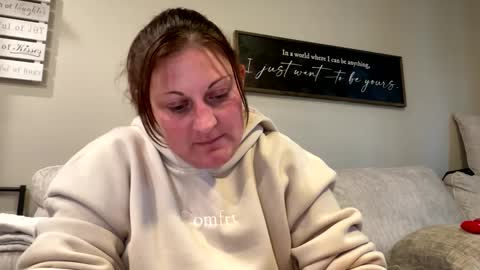 Snapshot of dollydimplez chatting on March 4, 5:56 pm Dolly online show from March 4, 5:56 pm