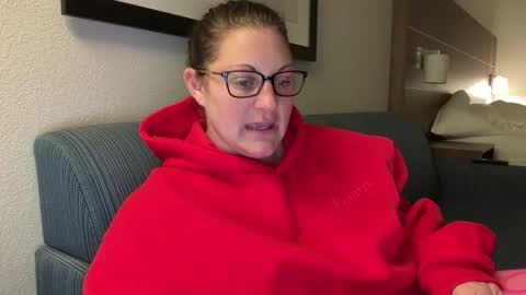 Snapshot of dollydimplez chatting on March 11, 1:56 pm Dolly online show from March 11, 1:56 pm