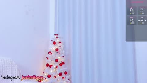 Emily new inst justmilyyy online show from December 27, 7:35 pm