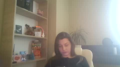 Snapshot of dollyroma chatting on January 12, 9:14 am DollyRoma online show from January 12, 9:14 am