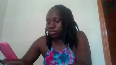dollyvee online show from July 17, 9:38 am
