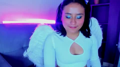 DollyWood  online show from October 21, 8:09 pm