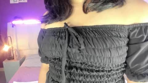 DollyWood  online show from October 31, 4:02 am