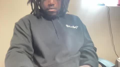 Snapshot of dolo1645 chatting on February 15, 6:23 pm Dolo online show from February 15, 6:23 pm