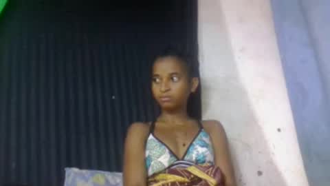 Snapshot of doloresslu chatting on February 21, 7:31 am doloresslu online show from February 21, 7:31 am