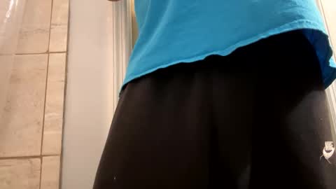 Snapshot of dolphin22356 chatting on February 13, 11:06 am Ben Dover online show from February 13, 11:06 am