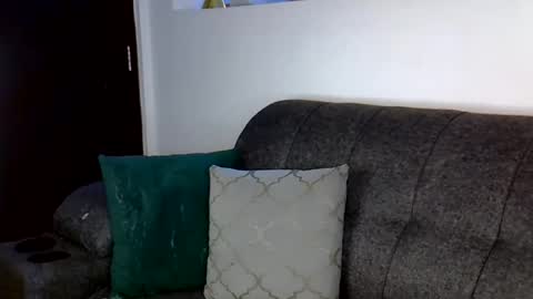 Snapshot of dolsexy chatting on May 27, 1:57 am dolsexy online show from May 27, 1:57 am