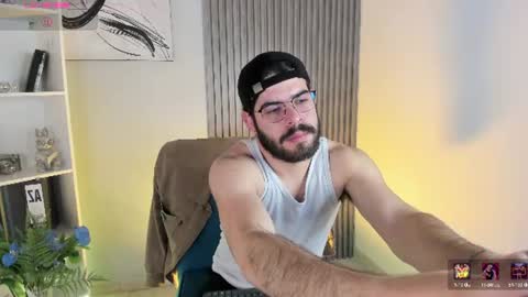 Snapshot of domboy_ chatting on July 21, 8:33 pm domboy online show from July 21, 8:33 pm